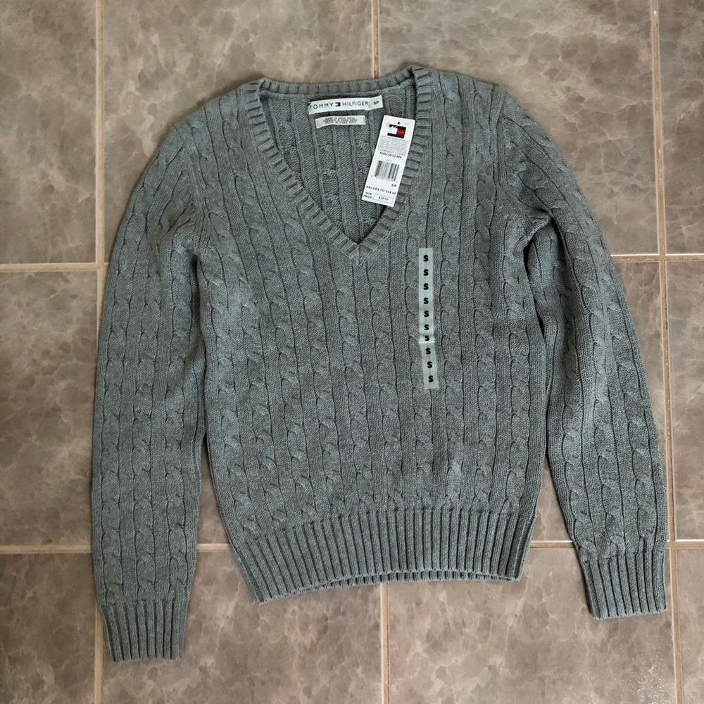 Tommy Hilfiger V-neck sweater